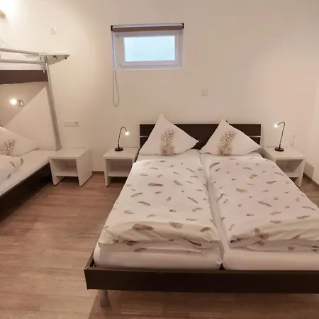 Villa In Kuestelberg S Mountain, Cleaning Included